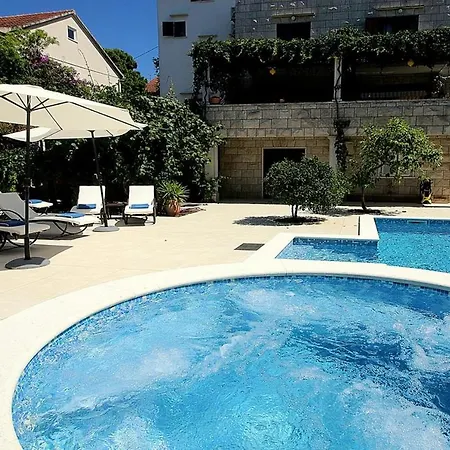 Villa Renipol Adults Only Sutivan Exterior photo