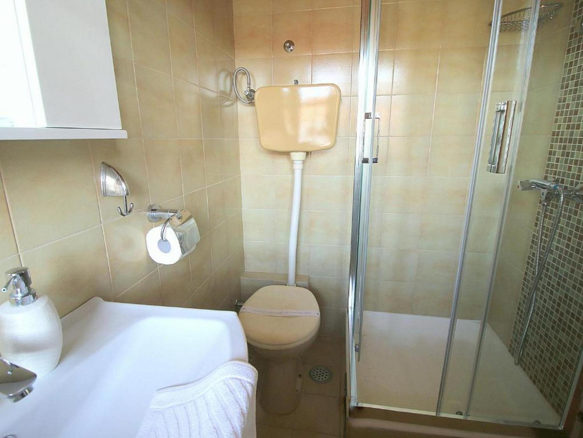 Villa Renipol Adults Only *